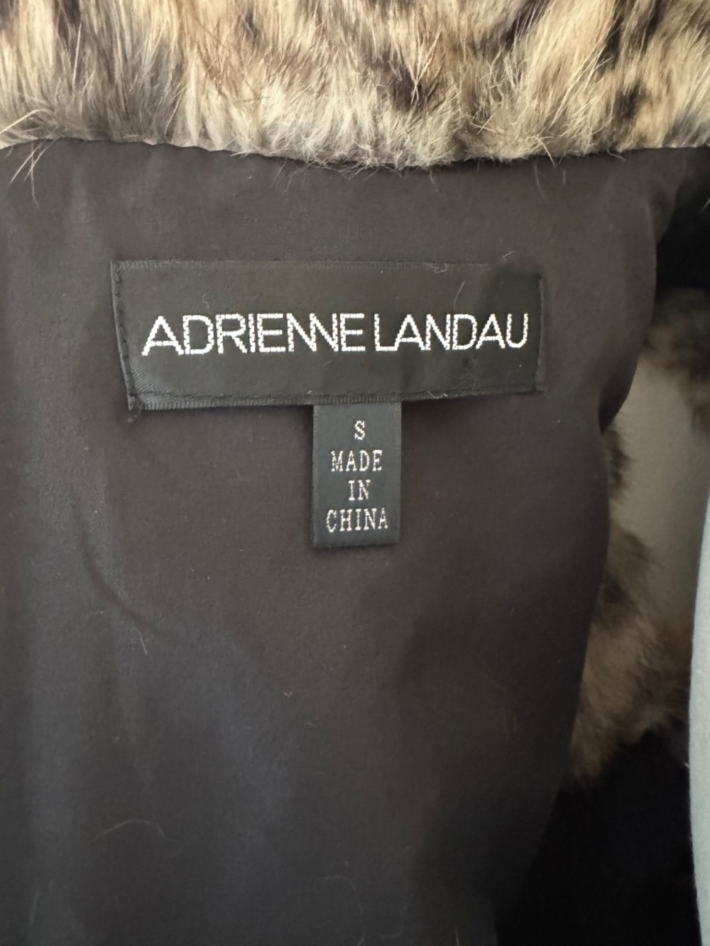 Adrienne Landau Leopard Rabbit Vest - Picture 5 of 6